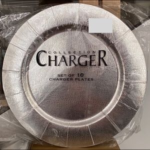 Silver Charger Paper plates pkg 10 NIP. Great for holiday entertaining